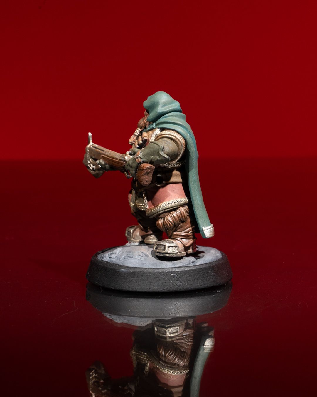 DNDIF - Dwarven Ranger Gunslinger - Male Dwarf - Ice and Fire