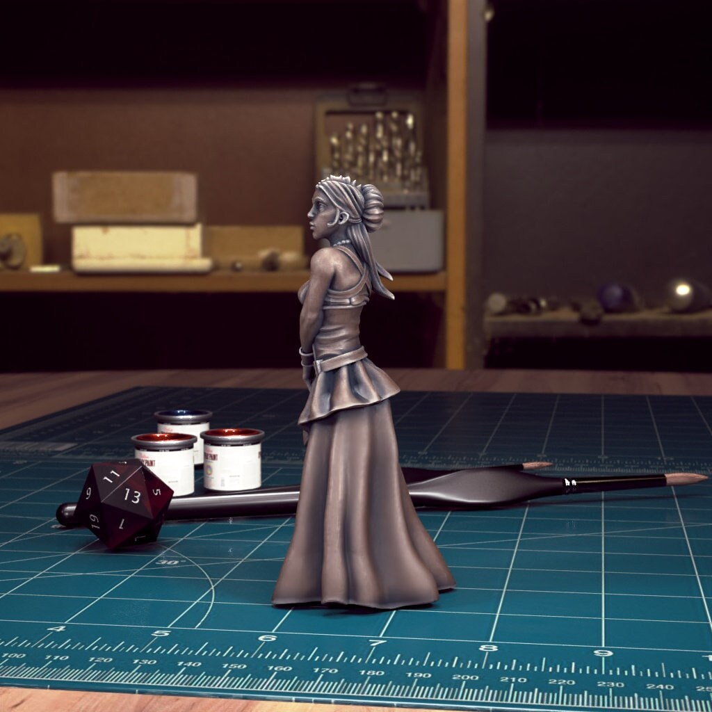 DnDCoS - Gertruda Forgotten Maiden NPC miniature