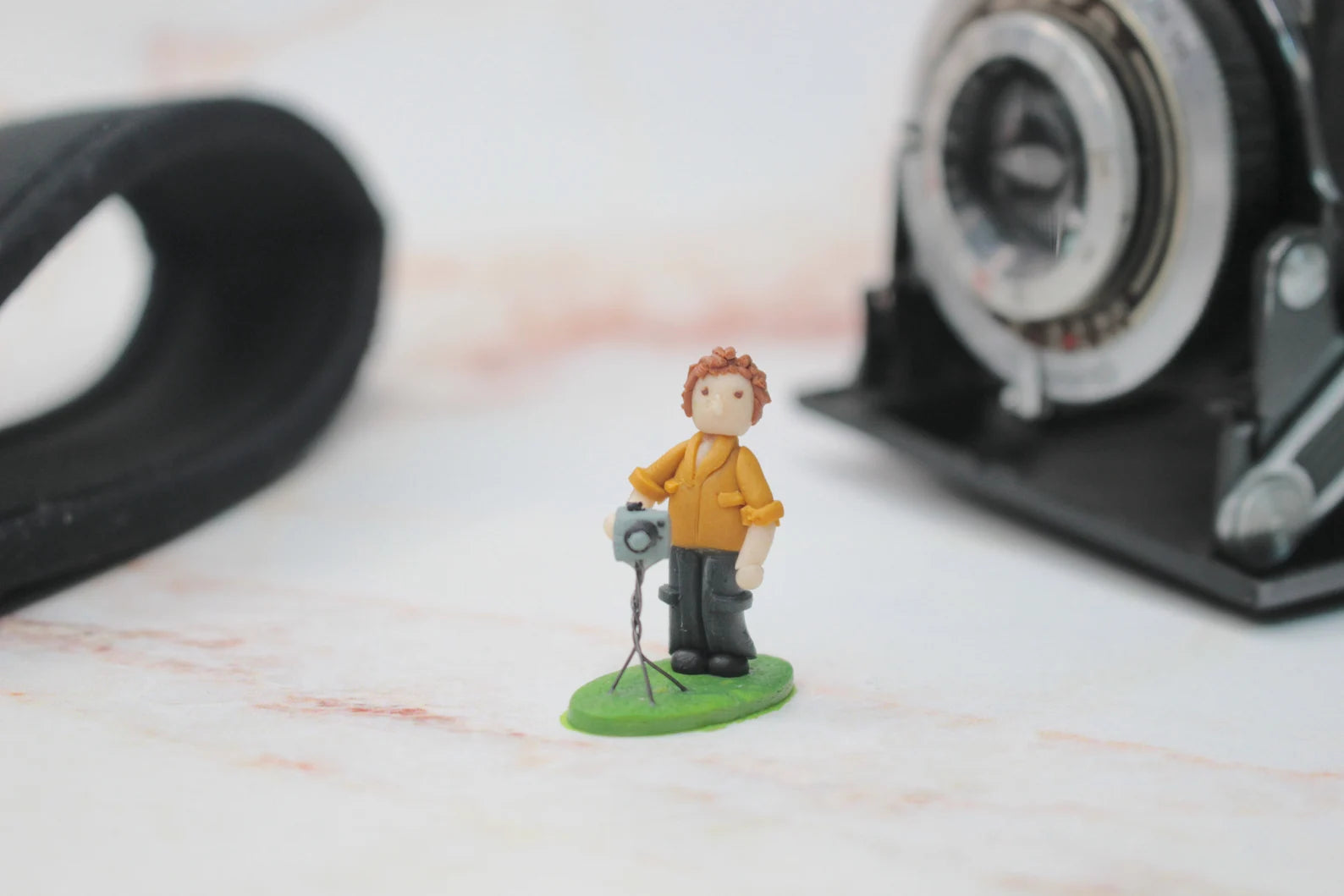 Unveiling Masterpieces: Photography for Miniature Painters โ Tavern