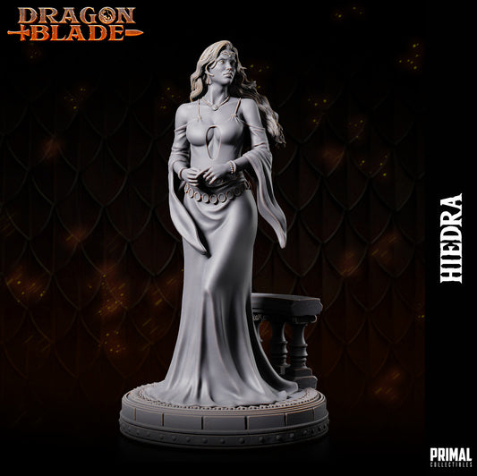 DNDDGL - Crysania Tarinius Mystic Hiedra Dragonlance miniature